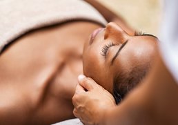 Klassisk massage ger avslappning hos Helenas Hälsa